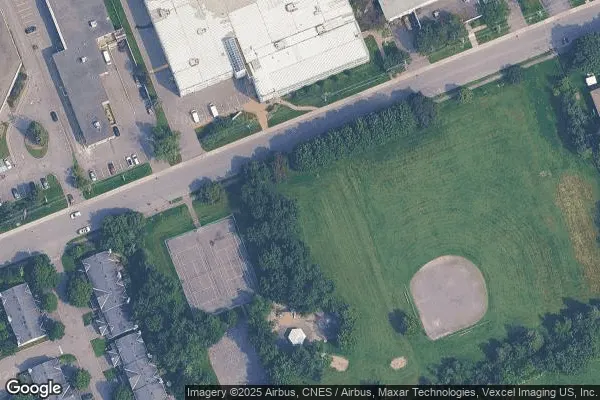 Tennis in Morrison Park