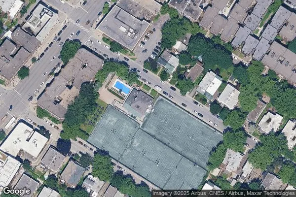 Tennis in Mount Royal Tennis Club