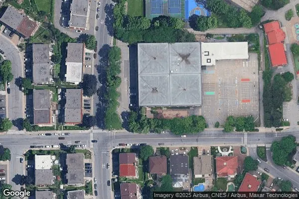 Tennis in Pierre de Coubertin Tennis Courts