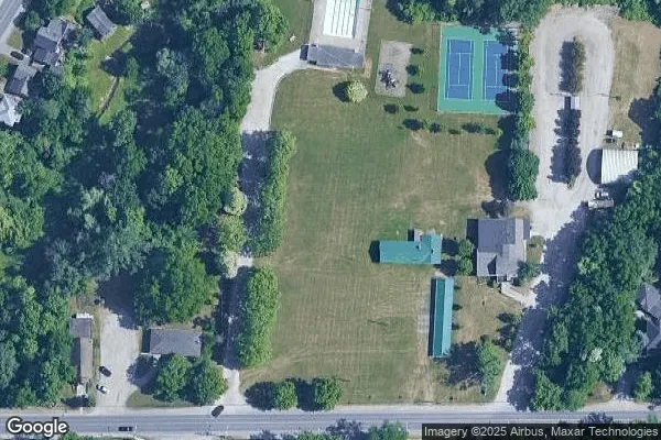 Tennis in St Davids Lions Park